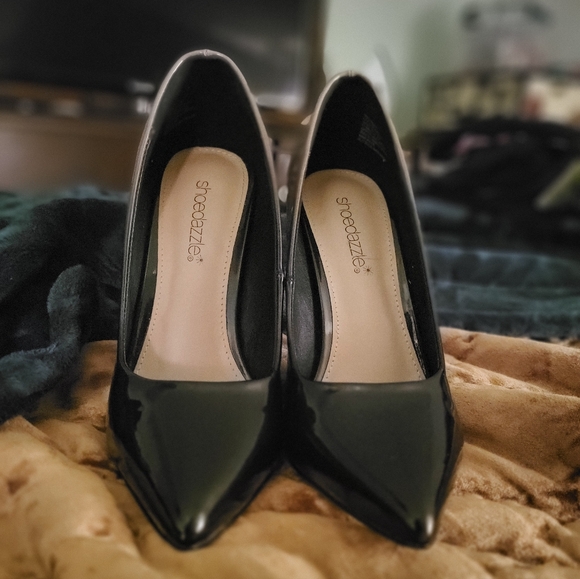 Black & Tan Patent Ombre Stilettos - Picture 2 of 4